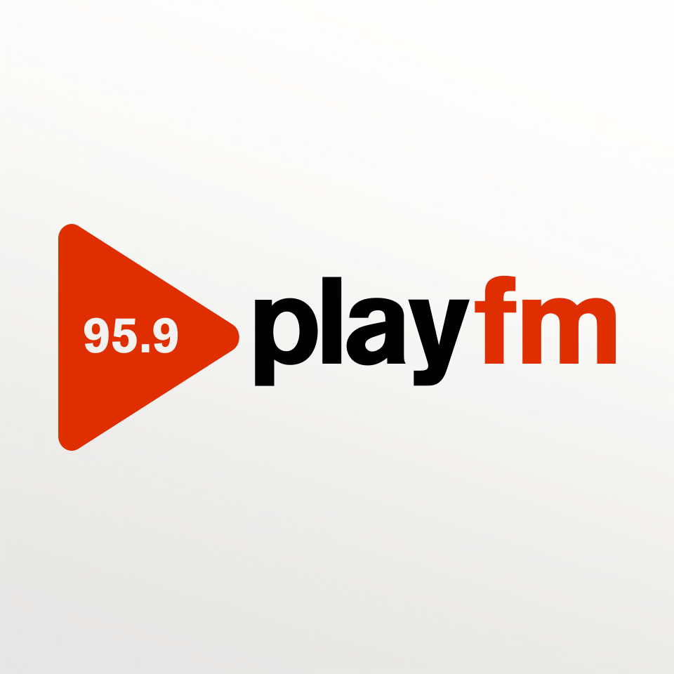 Радио плей маркет. Play fm лого. Fm Play приложение. Playback fm. Слушать радио Play.